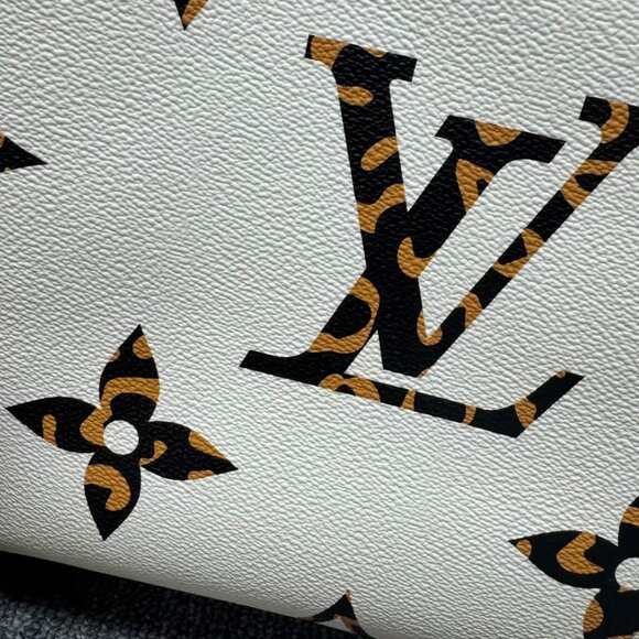 100% Authentic Louis Vuitton Neverfull W/Pouch Leather Tote Bag - Picture 7 of 16